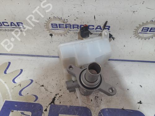 Brake master cylinder JAGUAR XE (X760) | BP38860755M77 - Image 4
