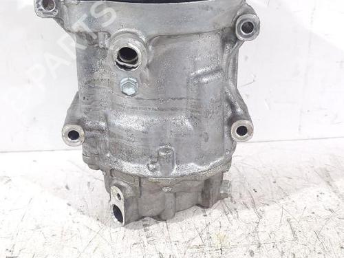 Used AC compressor AC compressor TOYOTA YARIS (_P21_, _PA1_, _PH1_) 1.5 Hybrid (MXPH11) (92 hp) 31567072 31567072