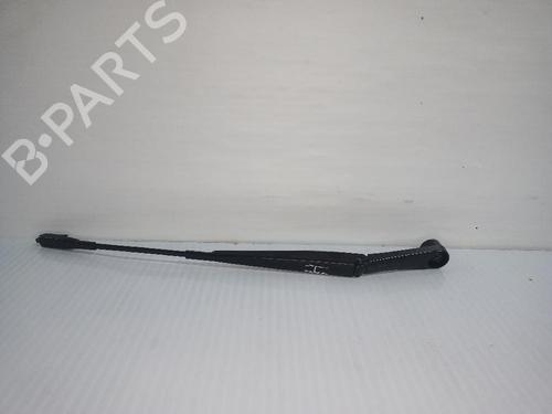 Used Front windshield wiper arm HYUNDAI i20 III (BC3, BI3) 1.0 T-GDI hybrid 48V (101 hp) 31554943