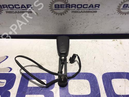 seat-buckle-saab-9-3-cabriolet-ys3d-1998-1999-2000-2001-2002-2003-31570227 main image