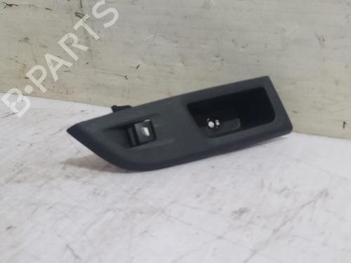 Used Right rear window switch OPEL CORSA F (P2JO) 1.2 (68) (101 hp) 31562706
