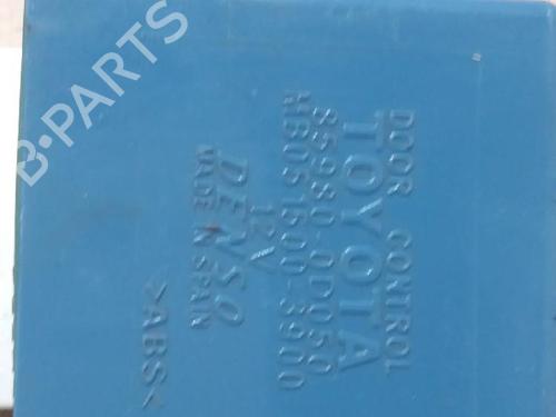 Used Electronic module Electronic module TOYOTA YARIS (_P1_) 1.0 (SCP10_, SCP10R) (65 hp) 31569520 31569520