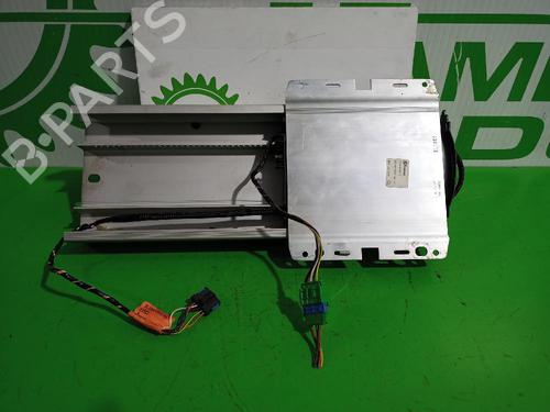 Used Electronic module RENAULT SCÉNIC II (JM0/1_) 1.6 BiFuel (113 hp) 31544784