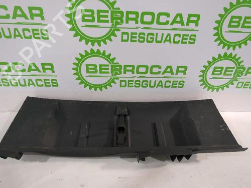 Used Tailgate trim SEAT IBIZA III (6L1) 1.4 TDI (80 hp) 32657808