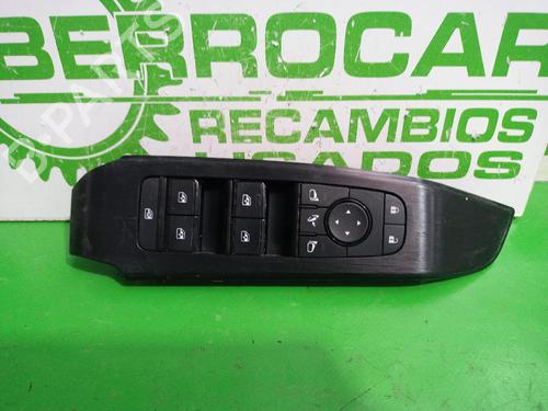 Used Left front window switch NISSAN QASHQAI II (J11, J11_) 1.3 DIG-T (140 hp) 31548597