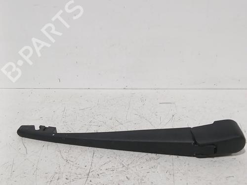 Used Rear windshield wiper arm Rear windshield wiper arm 38866966 38866966