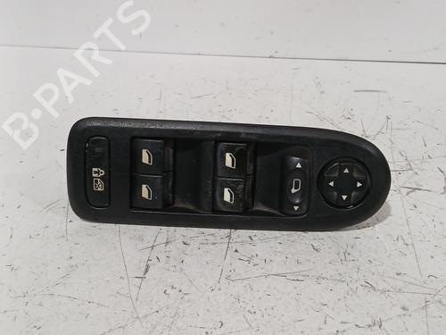 Used Left front window switch Left front window switch 38864090 38864090