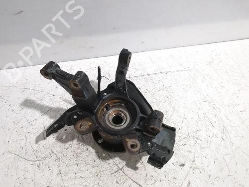 Used Right front steering knuckle LANCIA MUSA (350_) 1.4 (350.AXF1A) (78 hp) 32466471