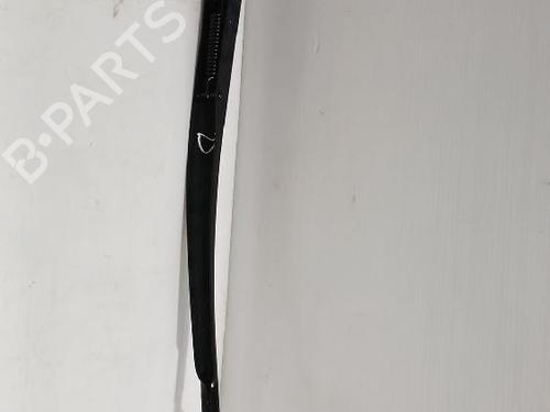 Used Front windshield wiper arm KIA CEED (CD) 1.0 T-GDI (120 hp) 31567880