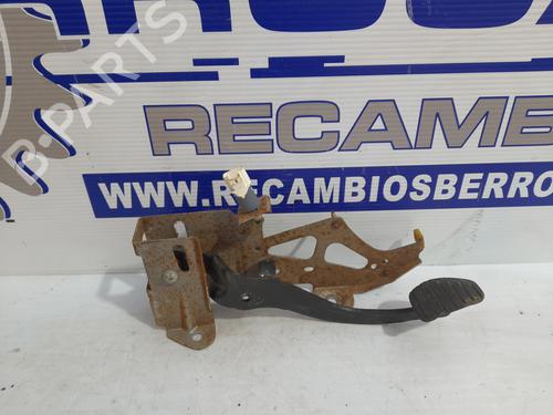 Used Break pedal Break pedal 38861131 38861131