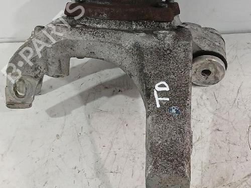 Used Right rear steering knuckle VW PHAETON (3D1, 3D2, 3D3, 3D4, 3D6, 3D7, 3D8, 3D9) 3.0 V6 TDI 4motion (240 hp) 31567412