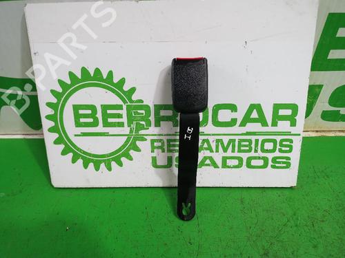 Engache cinturón Engache cinturón SEAT IBIZA II (6K1) 1.9 SDI (68 hp) 31548008 31548008
