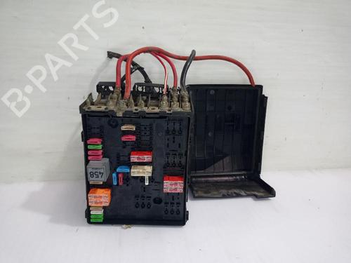 Used Fuse box SEAT TOLEDO III (5P2) 2.0 TDI 16V (140 hp) 31557858