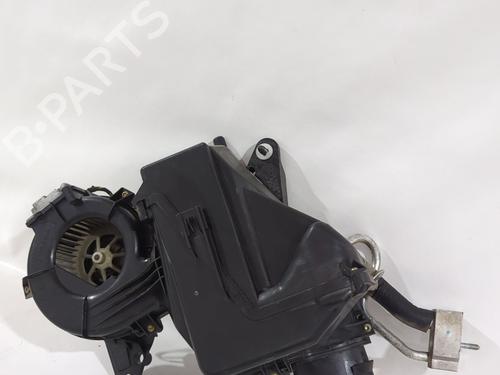 Used Heater matrix box Heater matrix box VOLVO XC90 I (275) D5 AWD (163 hp) 39890130 39890130