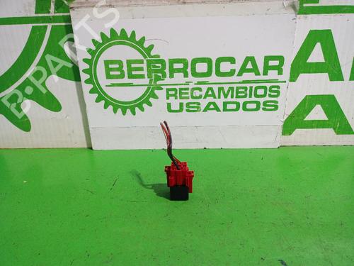 Used Electronic module VW GOLF VI (5K1) 1.6 TDI (105 hp) 31553802