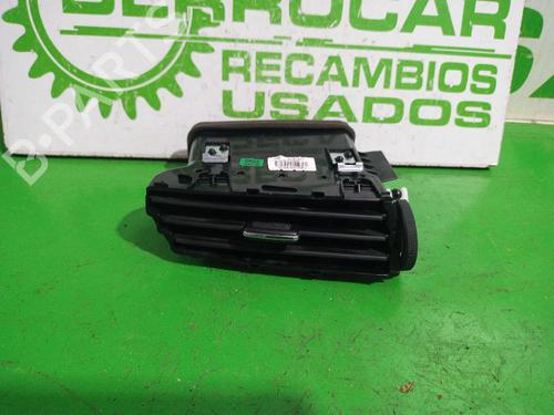 Used Air vent NISSAN QASHQAI II (J11, J11_) 1.3 DIG-T (140 hp) 31548901