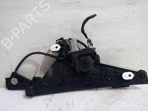 Used Front right window mechanism OPEL CORSA F (P2JO) 1.2 (68) (101 hp) 31562673