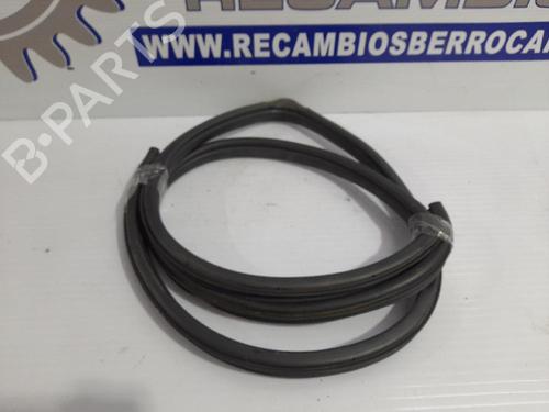 Gummilist MAZDA 3 Saloon (BK) 1.6 DI Turbo (BK12Y) (109 hp) 31540902