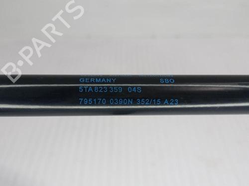 Hood lift support VW TOURAN (5T1) 1.6 TDI | BP31555617C139