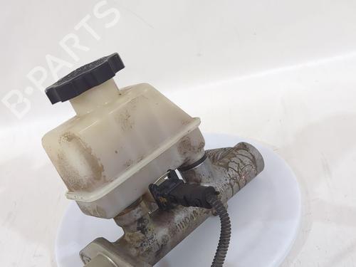 Used Brake master cylinder Brake master cylinder HYUNDAI TERRACAN (HP) 2.9 CRDi 4WD (150 hp) 39890137 39890137