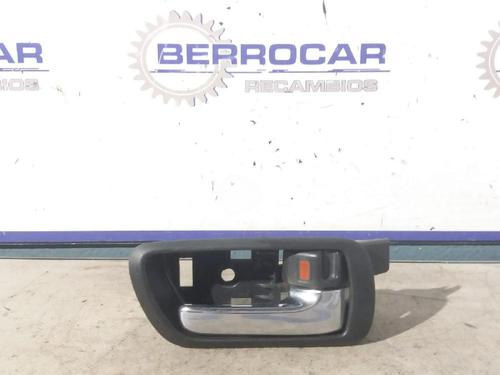 Used Front right interior door handle Front right interior door handle TOYOTA COROLLA Verso (ZER_, ZZE12_, R1_) 2.2 D-4D (AUR10_, AUR10R) (177 hp) 31678432 31678432