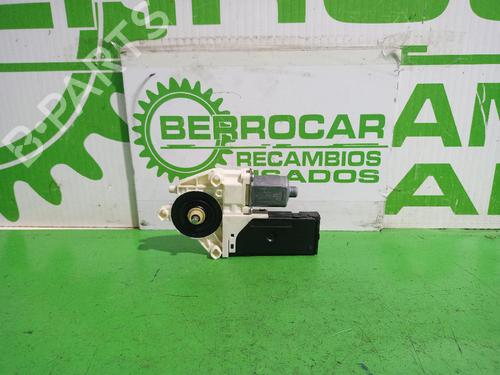 Used Right front window motor RENAULT LAGUNA III Grandtour (KT0/1) 3.0 dCi (KT03, KT13) (235 hp) 31552507