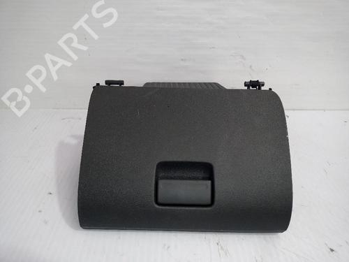 Used Glove box FORD FOCUS I Saloon (DFW) 1.6 16V (100 hp) 31556180