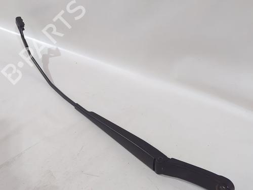 front-windshield-wiper-arm-seat-toledo-iv-kg3-2012-2013-2014-2015-2016-2017-2018-2019-38951011 main image