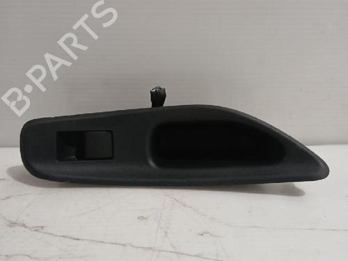 Venstre bagtil elrude kontakt TOYOTA YARIS (_P21_, _PA1_, _PH1_) 1.5 Hybrid (MXPH11) (92 hp) 31567054