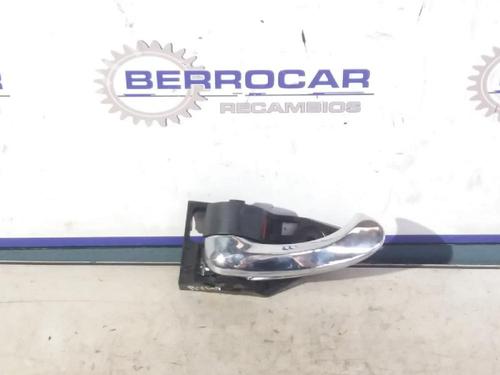 Used Front left interior door handle Front left interior door handle TOYOTA RAV 4 III (_A3_) [2005-2014] 31678200 31678200