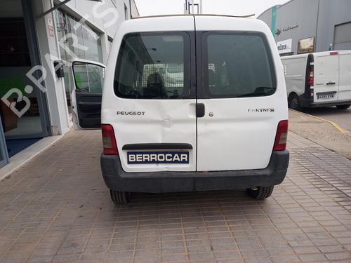 Middle console PEUGEOT PARTNER MPV (5_, G_) 1.9 D | BP31543711I22 - Image 9