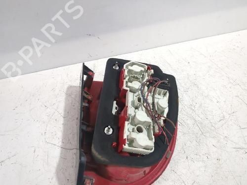 Right taillight VW PASSAT B5.5 (3B3) 1.9 TDI | BP32464325C35 - Image 3