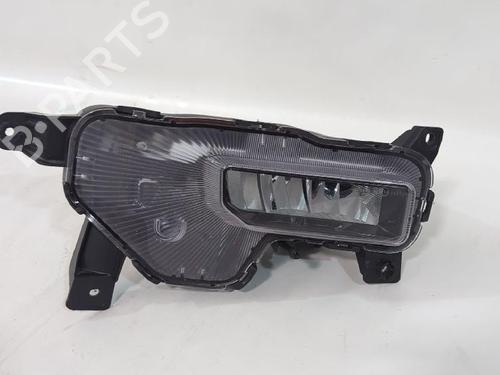 Used Right front fog light Right front fog light 31555921 31555921
