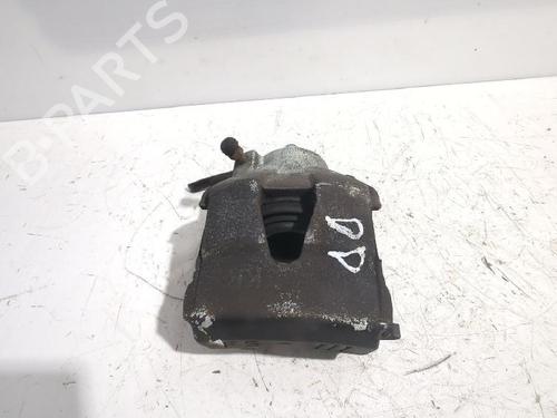 Used Right front brake caliper Right front brake caliper VW POLO IV (9N_, 9A_) 1.9 SDI (64 hp) 32464404 32464404
