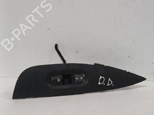 Used Right front window switch NISSAN QASHQAI II (J11, J11_) 1.3 DIG-T (140 hp) 31568213