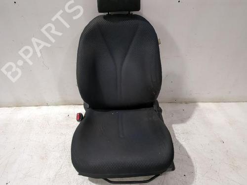 Sæde venstre fortil TOYOTA YARIS (_P9_) 1.33 VVT-i (NSP90_, NSP90R) (100 hp) 32466331