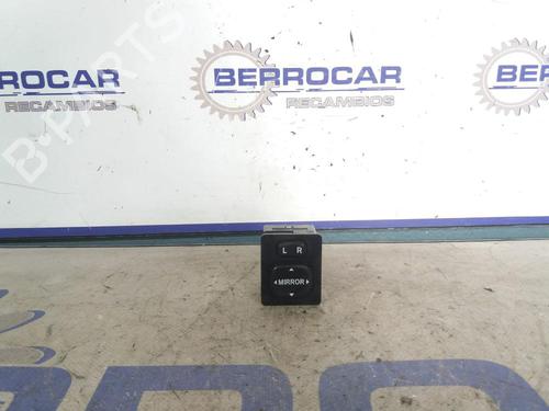 Used Mirror switch Mirror switch TOYOTA COROLLA Verso (ZER_, ZZE12_, R1_) 2.2 D-4D (AUR10_, AUR10R) (177 hp) 31678417 31678417
