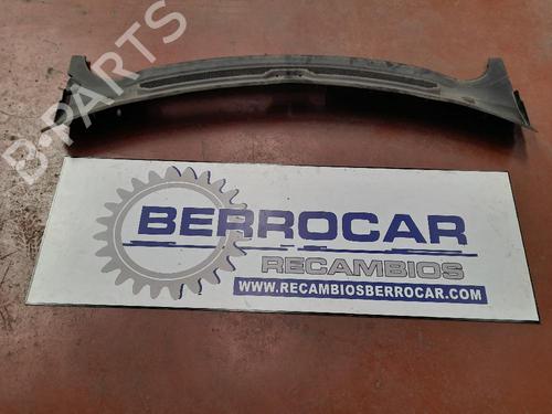 Baie pare brise LAND ROVER DISCOVERY II (L318) [1998-2004]  31673192