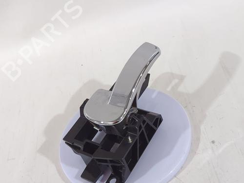 Used Front left interior door handle Front left interior door handle 38868680 38868680