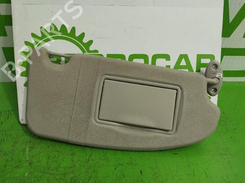 right-sun-visor-ford-focus-i-saloon-dfw-1999-2000-2001-2002-2003-2004-2005-2006-2007-2008-2009-31545351 main image