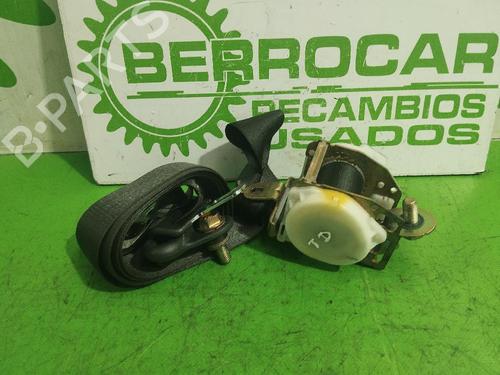 Used Rear right seatbelt Rear right seatbelt HONDA CIVIC VI Saloon (EJ, EK, SO) 1.5 i (EK3) (114 hp) 31546622 31546622