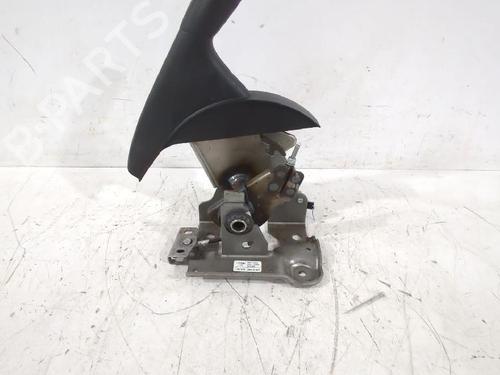 håndbremse NISSAN JUKE (F15) 1.5 dCi (110 hp) 32489328