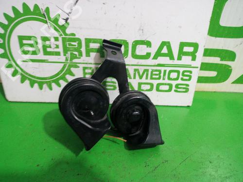 Used Horn Horn PEUGEOT 508 I (8D_) 2.0 HDi (140 hp) 31549513 31549513