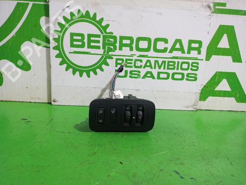 Used Headlight switch Headlight switch RENAULT MEGANE II Coupé-Cabriolet (EM0/1_) 1.6 (113 hp) 31552436 31552436
