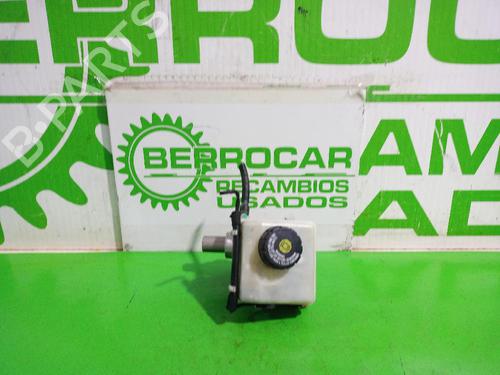 brake-master-cylinder-opel-astra-h-saloon-a04-2007-2008-2009-2010-2011-2012-2013-2014-31551311 main image