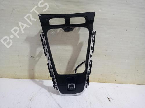 Used Electronic module Electronic module OPEL GRANDLAND X Van 1.2 (75) (131 hp) 33422554 33422554