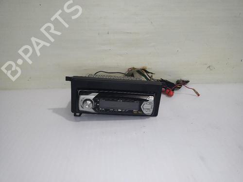 Used Radio Radio CHRYSLER VOYAGER / GRAND VOYAGER III (GS_, NS_) 2.5 TD (116 hp) 31557754 31557754