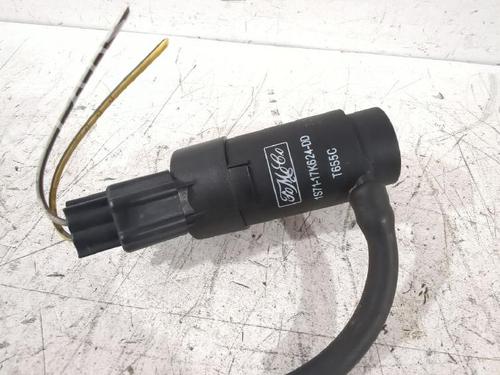 washer-pump-ford-focus-ii-saloon-db_-fch-dh-2005-33746120 main image