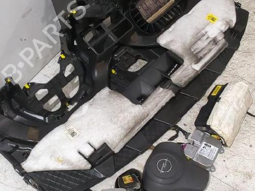 Airbag sæt OPEL CORSA D (S07) 1.3 CDTI (L08, L68) (75 hp) 31563550