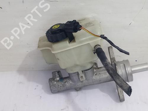 Used Brake master cylinder Brake master cylinder SEAT TOLEDO III (5P2) 2.0 TDI 16V (140 hp) 31557897 31557897